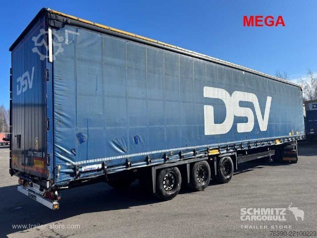 Auflieger mit Pritsche & Plane Schmitz Cargobull Semitrailer Curtainsider Mega