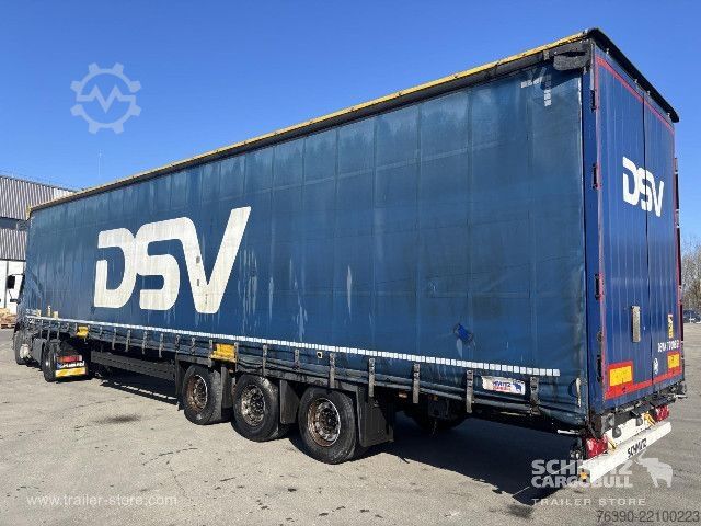 Auflieger mit Pritsche & Plane Schmitz Cargobull Semitrailer Curtainsider Mega