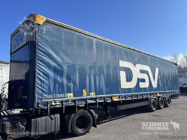 Auflieger mit Pritsche & Plane Schmitz Cargobull Semitrailer Curtainsider Mega