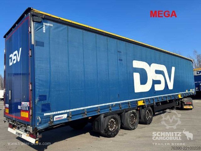 Auflieger mit Pritsche & Plane Schmitz Cargobull Semitrailer Curtainsider Mega