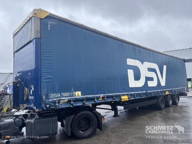 Auflieger mit Pritsche & Plane Schmitz Cargobull Semitrailer Curtainsider Mega