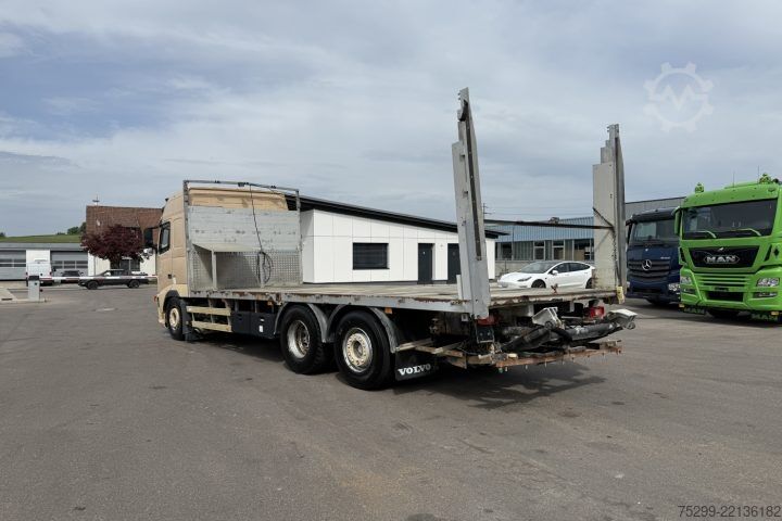 Flatbed truck Volvo FH12-460 6x2 Brücke / Swiss-Vehicle