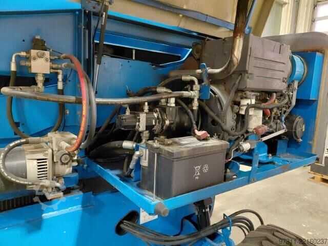 Teleskopbühne Genie S-45
