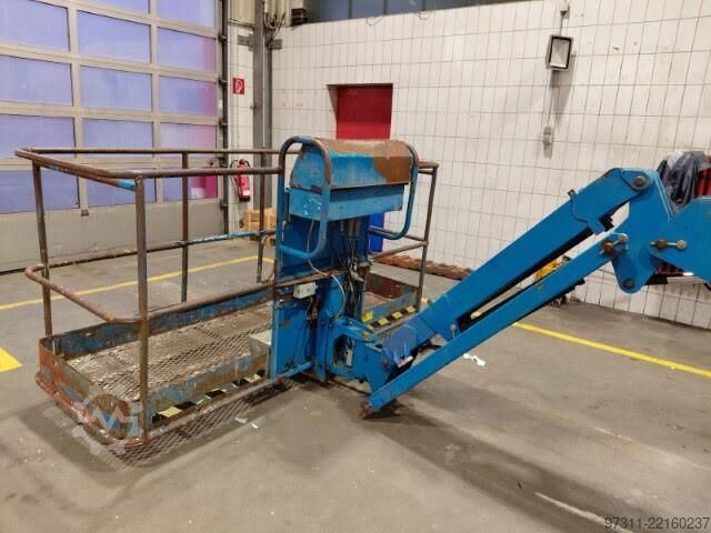Teleskopbühne Genie S-45