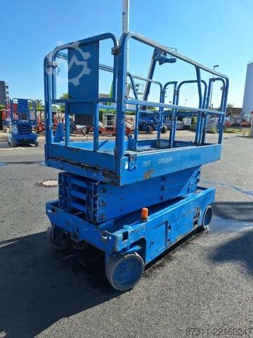 Scissor lift Genie GS-2646