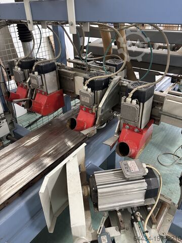 DELTA type pallet manufacturing machine DELTA Machinery 