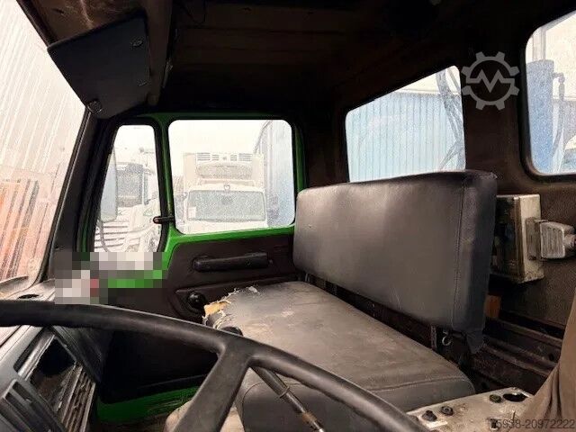 Tipper Mercedes-Benz 1617 C 4x2 KIPPER WITH CRANE (6-CILINDER ENGINE...