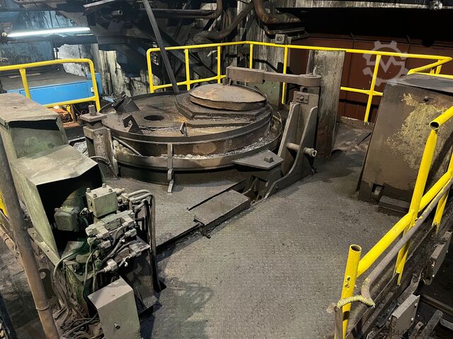 Pouring furnace BBC Brown Boveri XCQ 44 BBC Brown Boveri XCQ 44