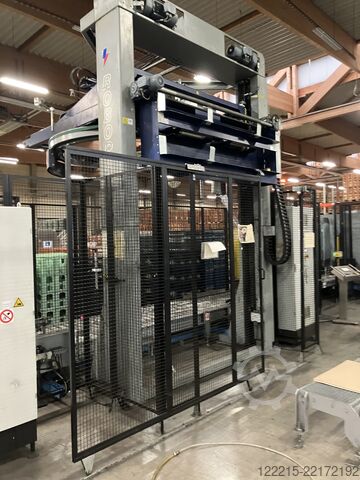 PROMAC, SIPA, AROL, SMI Line for Non-Returnable PET bottles (2009) PROMAC, SIPA, Line for Non-Returnable PET bottles