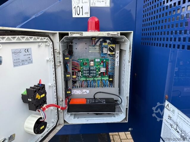 All-Terrain-Kran Böcker AHK 30/1500