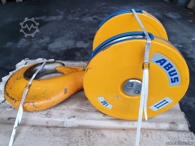 ABUS hoist motors / travel motors / gearboxes ABUS Fahrmotoren / Getriebe / Unterflaschen