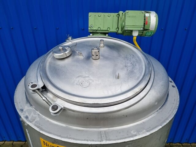 Rührwerksbehälter mit Isolierung /Tank Eurocont