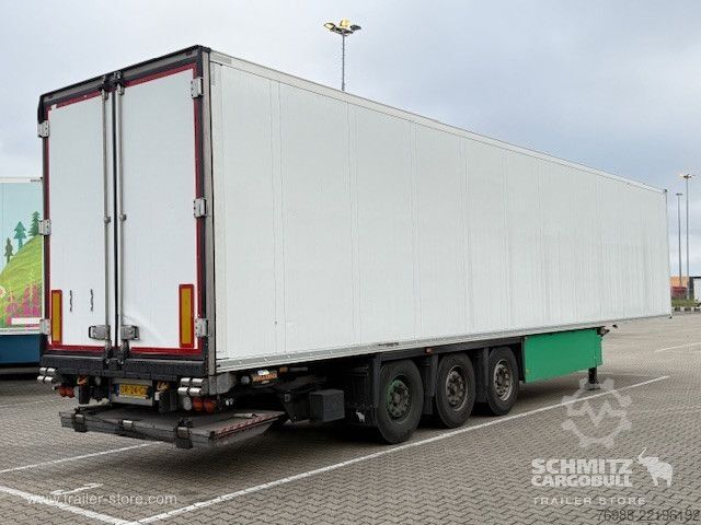 Reefer semitrailer Schmitz Cargobull Tiefkühler Standard Ladebordwand