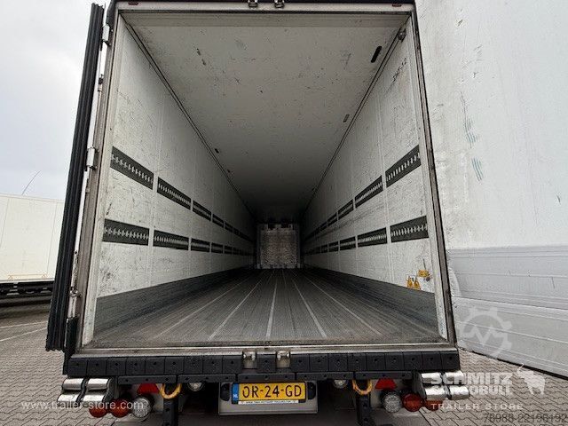 Reefer semitrailer Schmitz Cargobull Tiefkühler Standard Ladebordwand