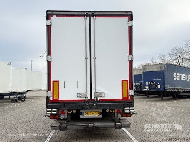 Reefer semitrailer Schmitz Cargobull Tiefkühler Standard Ladebordwand