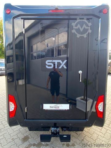 Viehtransporter RENAULT MASTER STX NEW MODELL  2025 5 Sitzer Haras ex. L