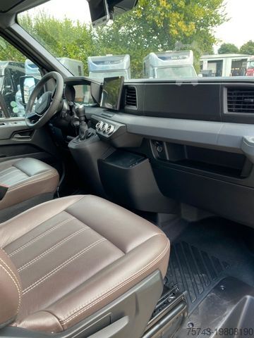 Viehtransporter RENAULT MASTER STX NEW MODELL  2025 5 Sitzer Haras ex. L