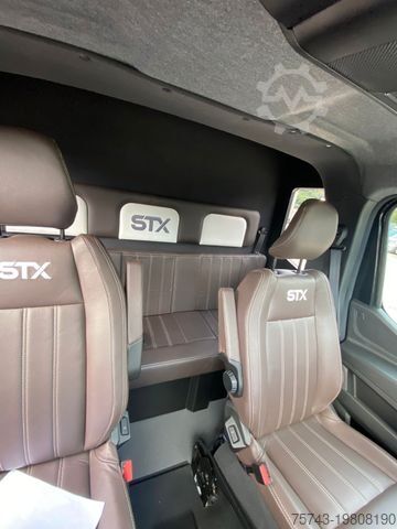 Viehtransporter RENAULT MASTER STX NEW MODELL  2025 5 Sitzer Haras ex. L