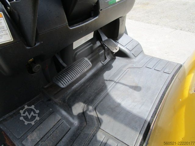 Diesel Forklift Yale 2,5 Ton. mit Seitenschieber + Triplex-Freihub 5m