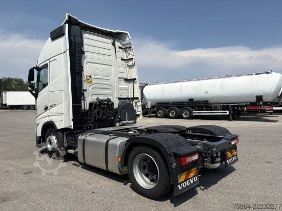 Volume tractor unit VOLVO FH 460,  EURO 6, VEB+, MEGA