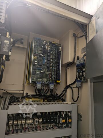 Horizontal-Bearbeitungszentrum Mori Seiki MV-40 Fanuc