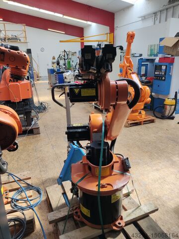 Industrial robots - mechanics only KUKA KR15/2