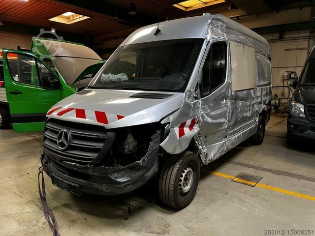 Kastenwagen hoch MERCEDES-BENZ Sprinter III 316