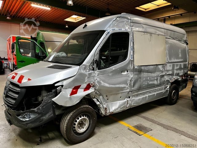 Kastenwagen hoch MERCEDES-BENZ Sprinter III 316