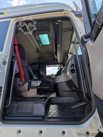 Standard SZM MAN TGX 18.520 BL SA 4x4 Hydrodrive, MIETEN?
