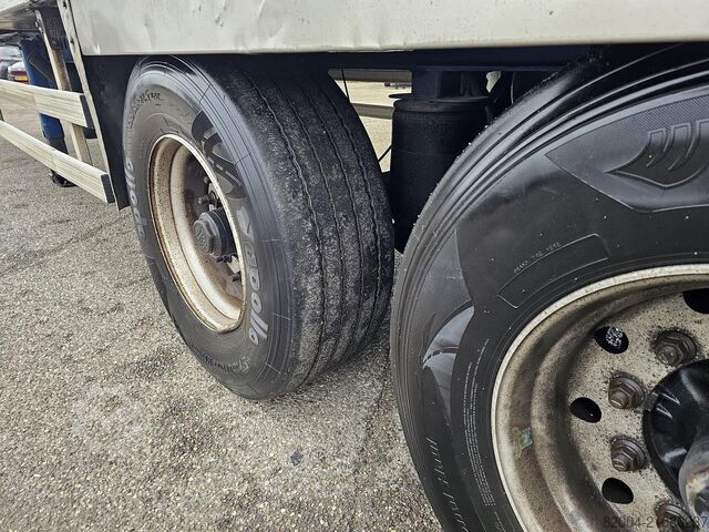 Refrigerated/freezer transport CHEREAU INOGAM/TYPE 1507 - CARRIER VECTOR 1950 - D'HOLL...