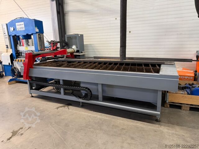 Plasmaschneidmaschine PLASMACUT CNC 3015 T