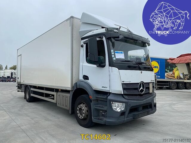 Koffer Mercedes-Benz Antos 1827