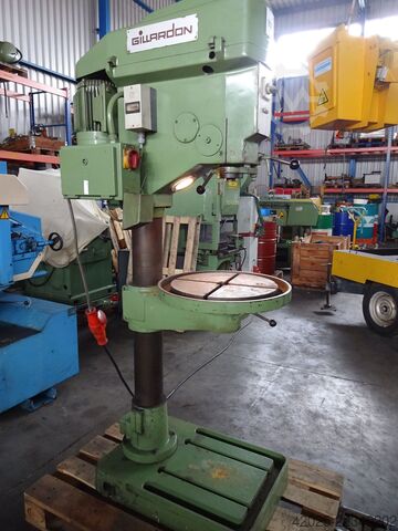 Säulenbohrmaschine Gillardon , GB 30