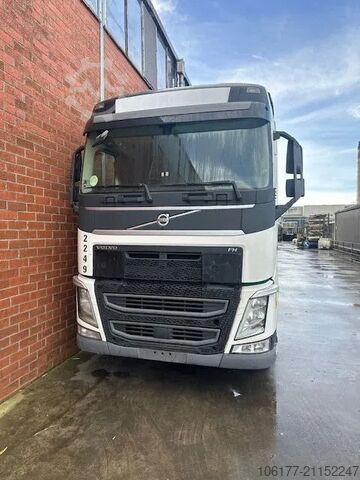 Standard-SZM Volvo FH 460 Globetrotter