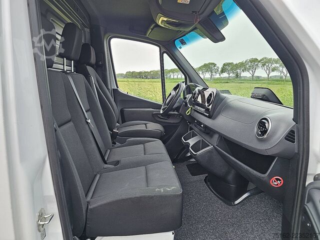 Hochdachkombi MERCEDES-BENZ SPRINTER 317 L2H2 LED RWD Mbux10