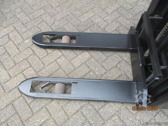 Hochhubwagen TOYOTA SWE120