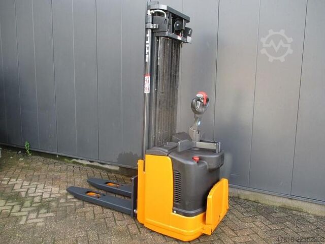 Hochhubwagen STILL EGV S14