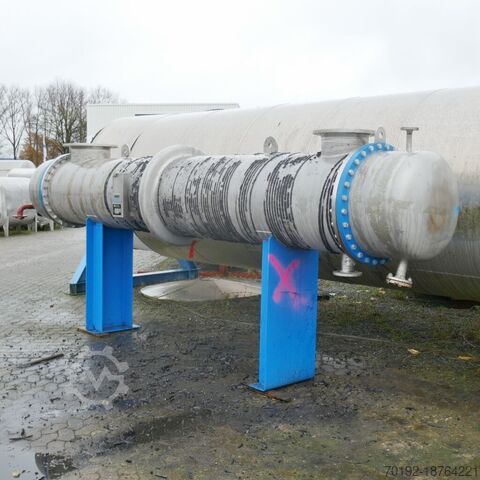 13.8 m² tube bundle heat exchanger made of V4A  