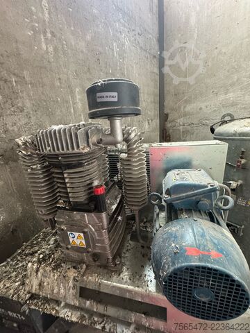 Air Compressor 270L + RKT+ Refrigerated Air Dryer – 4 kW – 11 Bar – RENNER Kompressoren RENNER Industrial Air Compressor 270L + RKT+ Refrigerated Air Dryer – 4 kW – 11 Bar – Made in Germany (2019)