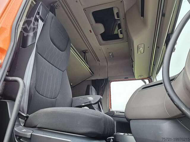 Standard-SZM DAF XF 450 SPACECAB 2X TANK