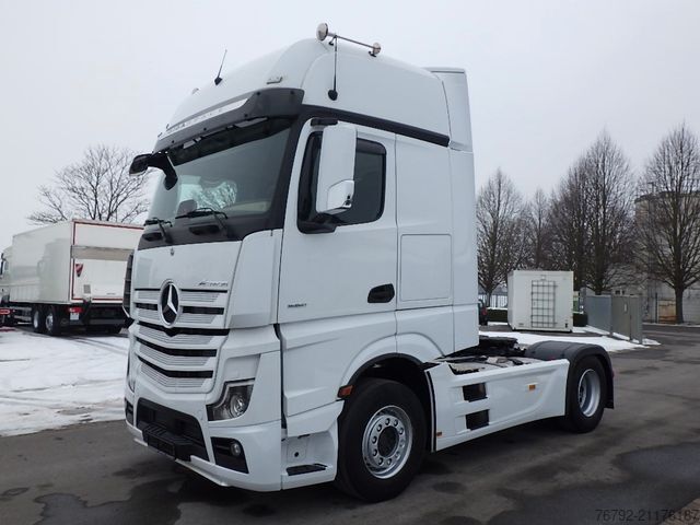 Standard SZM MERCEDES-BENZ 1851 LS Actros 5 GigaSpace/Ret./2xTank/Standklim