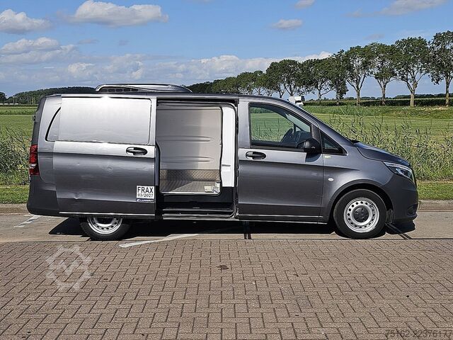 Reefer van MERCEDES-BENZ VITO 110 L2 Koelwagen LED!