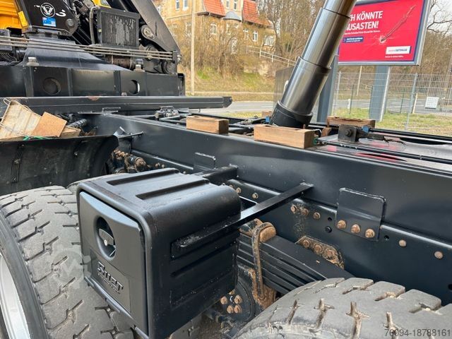 Kipper LKW MAN TGS 26.540 6x4 3-Seitenkipper KRAN 19m FUNK