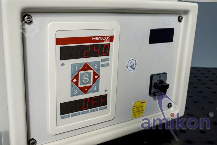 Table test cabinet 16 liters Heraeus Vötsch HT 4002 -40 bis +130°C