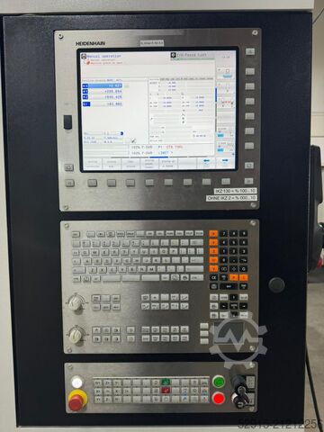 Vertikales CNC-Bearbeitungszentrum Posmill CE1000