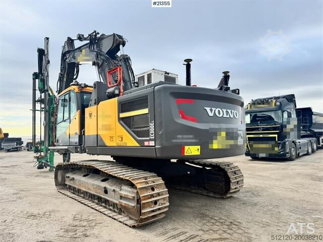 Crawler excavator Volvo EC300 EL