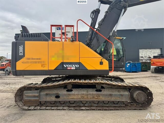 Crawler excavator Volvo EC300 EL
