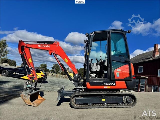 Minibagger Kubota KX027-4 Mini Excavator w/ 2 buckets. 130 hours!
