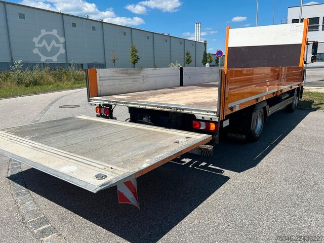 Pritschenwagen MERCEDES-BENZ Atego 821 L Pritsche6,10m/3 Sitze/Nur 70 tkm/Top