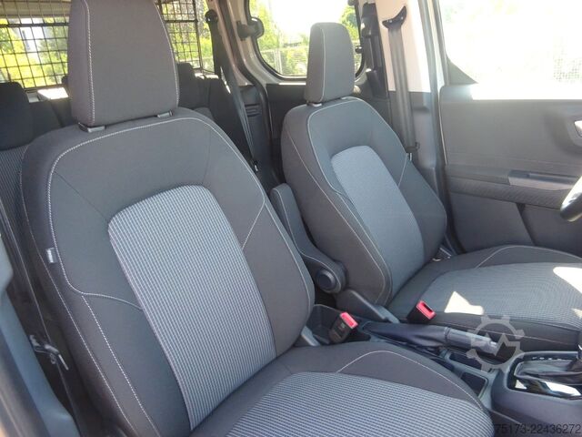 Panel van FORD Transit Courier Doppelkabine Trend Aut. AHK WiPa
